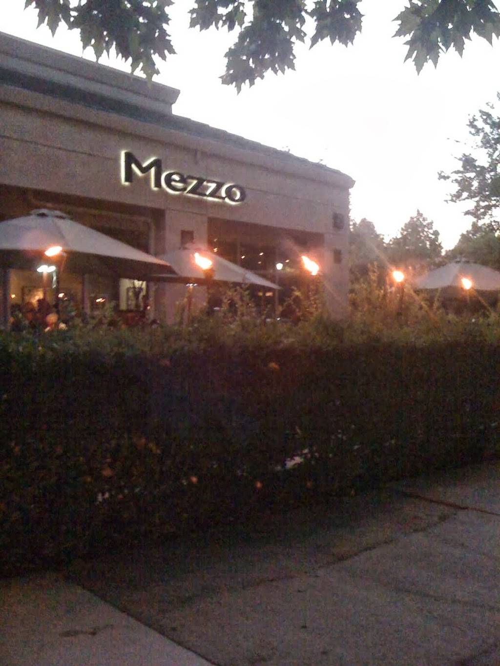 Mezzo | restaurant | 1784, 3499 Brookside Rd, Stockton, CA 95219, USA | 2094737300 OR +1 209-473-7300