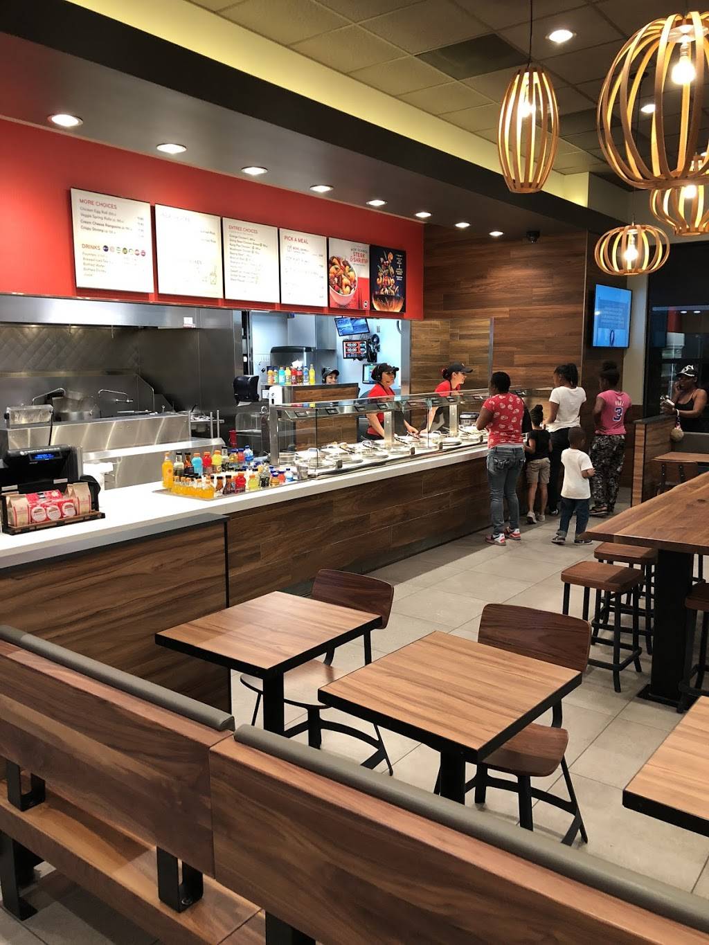 Panda Express | restaurant | 1350 W Lake Mead Blvd, Las Vegas, NV 89106, USA | 7029822888 OR +1 702-982-2888