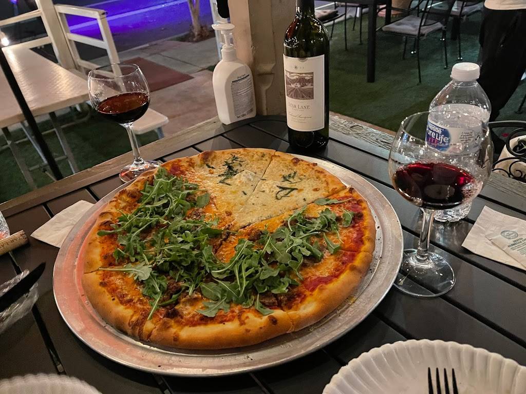 Pizzeria Vesuvio | restaurant | 1110 S Alamo St, San Antonio, TX 78210, USA | 2102457478 OR +1 210-245-7478