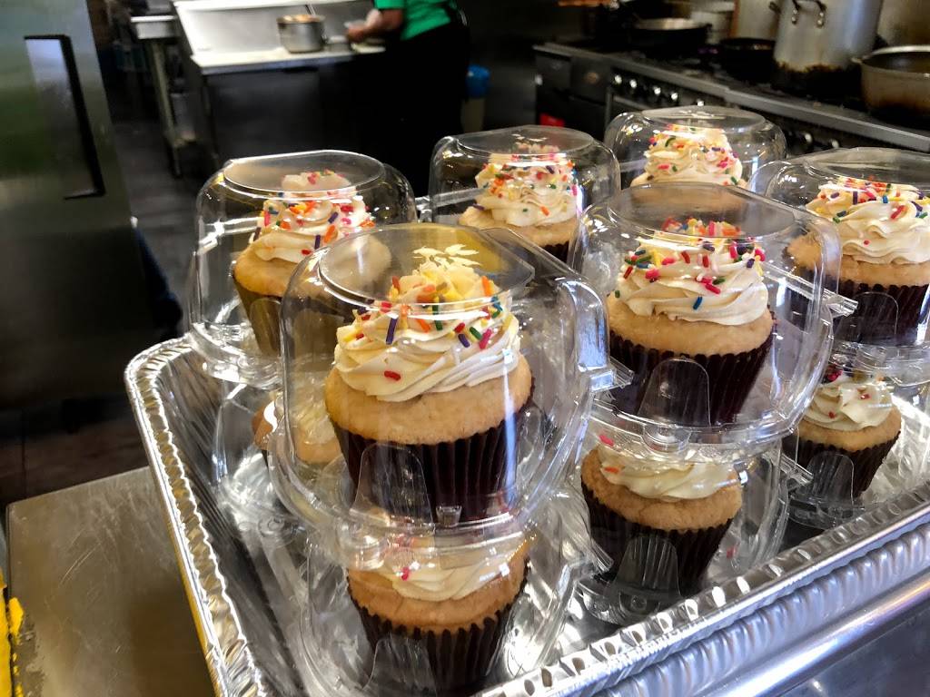 Island Vibes Restaurant | restaurant | 1558 Cleveland Ave, Columbus, OH 43211, USA | 6144054821 OR +1 614-405-4821