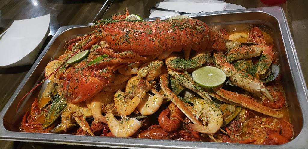 The Boiling | restaurant | 1 N Meridian St #100, Indianapolis, IN 46204, USA | 3176003066 OR +1 317-600-3066