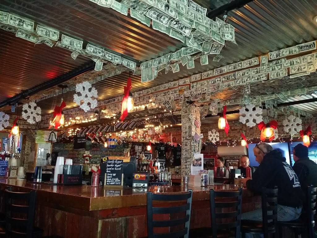 The Goat Restaurant and Whiskey Bar | restaurant | 20 L St, Hampton, NH 03842, USA | 6036016928 OR +1 603-601-6928