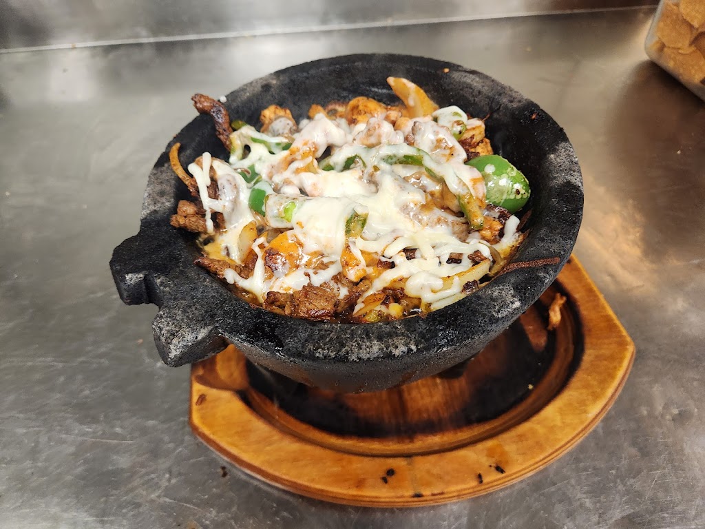 Bandidos Mexican Grill & Cantina | restaurant | 721 Main St, Rochester, IN 46975, USA | 5742231212 OR +1 574-223-1212