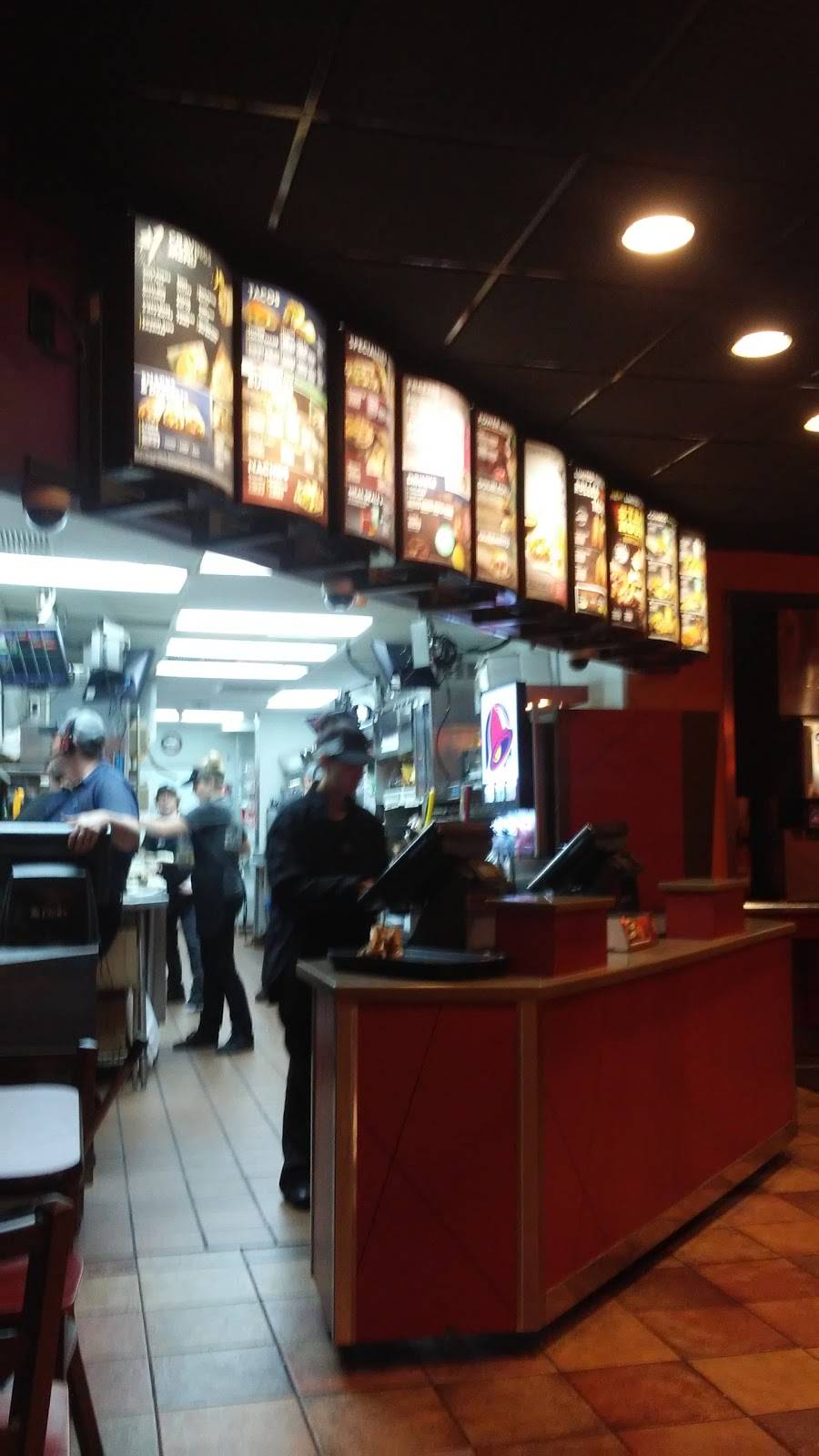 Taco Bell | meal takeaway | 1604 N Dixie Hwy, Elizabethtown, KY 42701, USA | 2707652499 OR +1 270-765-2499