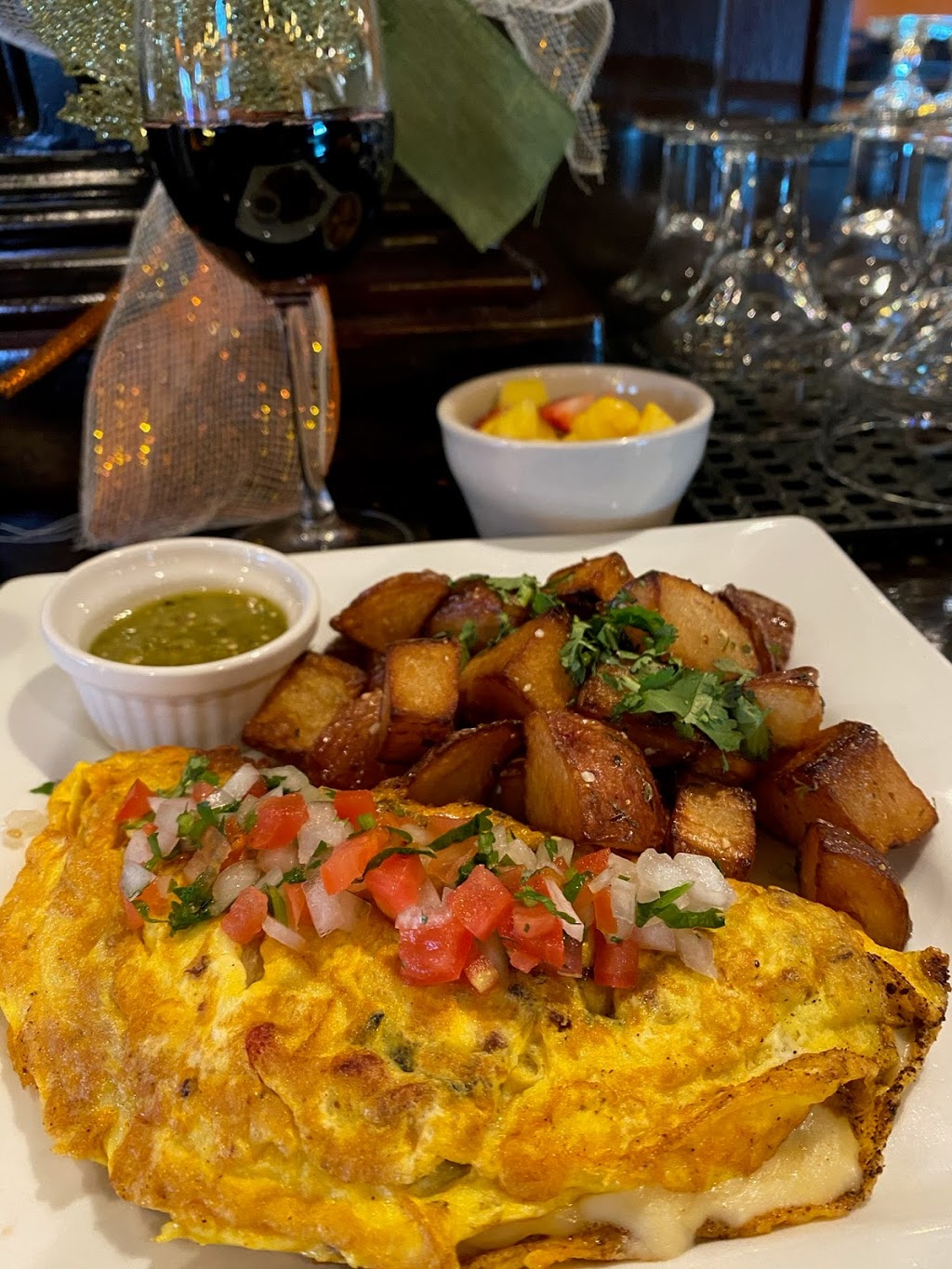 Mi Nueva Tierra | restaurant | 2417 N Clybourn Ave, Chicago, IL 60614, USA | 7736978100 OR +1 773-697-8100