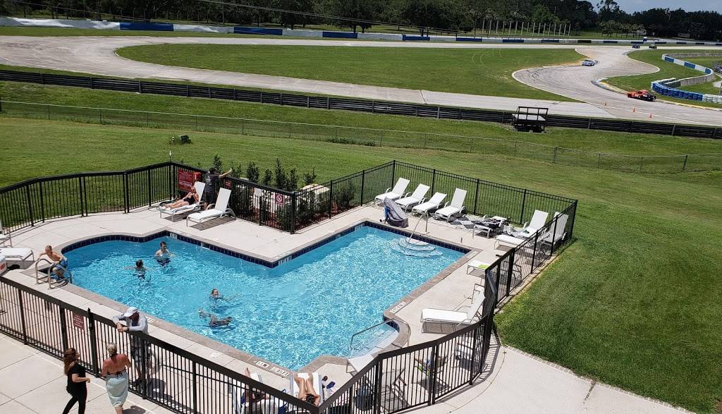 Seven Sebring Raceway Hotel | restaurant | 150 Midway Dr, Sebring, FL 33870, USA | 8636557200 OR +1 863-655-7200