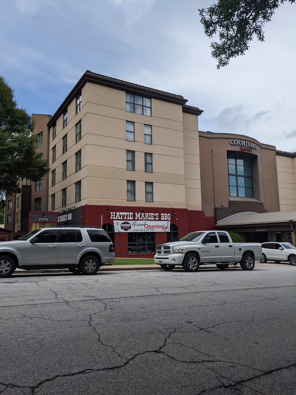 Hattie Marie’s Texas Style BBQ & Cajun Kitchen | restaurant | 130 Clairemont Ave, Decatur, GA 30030, USA | 4705881703 OR +1 470-588-1703