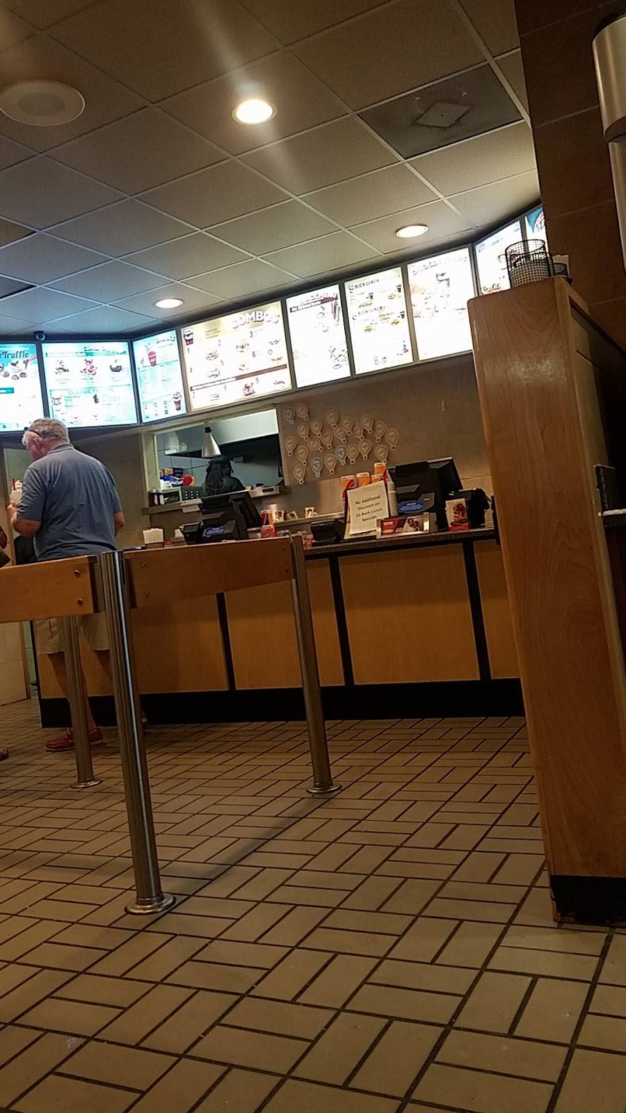 Dairy Queen Grill & Chill | restaurant | 80 Blue Heron Drive, Ridgeland, SC 29936, USA | 8437262195 OR +1 843-726-2195