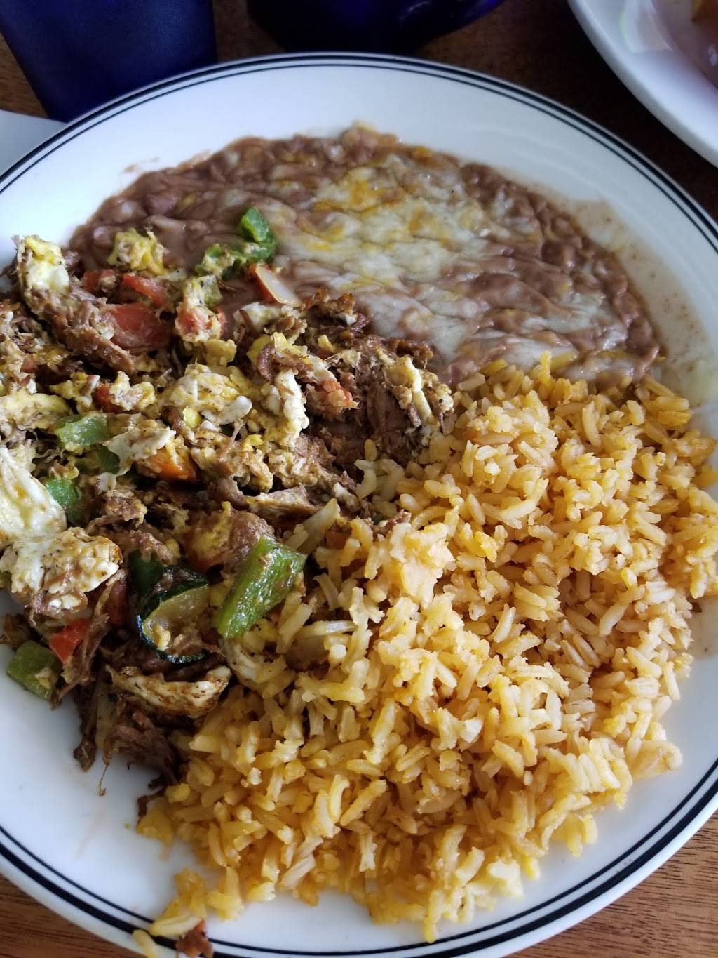 El Michoacano | restaurant | 237 Central Ave, Shafter, CA 93263, USA | 6617464872 OR +1 661-746-4872