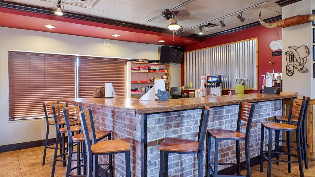 Hannahs BBQ South | restaurant | 2391 N Center St, Hickory, NC 28601, USA | 8283274227 OR +1 828-327-4227