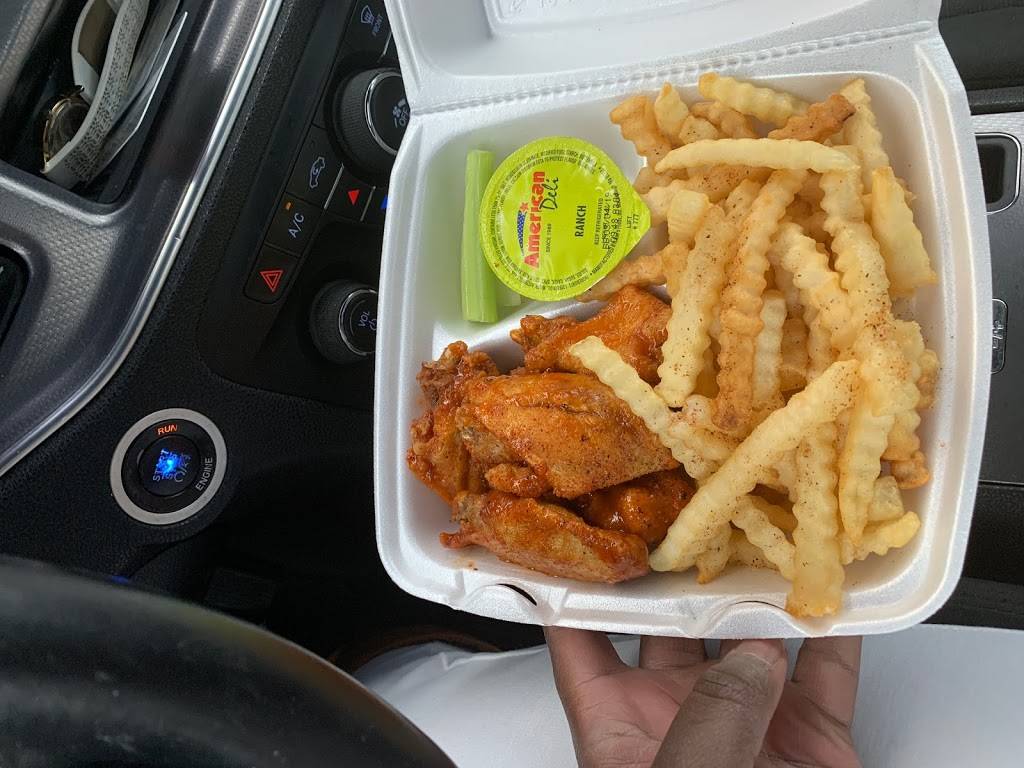 American Deli | restaurant | 3207 E Kirnwood Dr #116, Dallas, TX 75237, USA | 9722982986 OR +1 972-298-2986