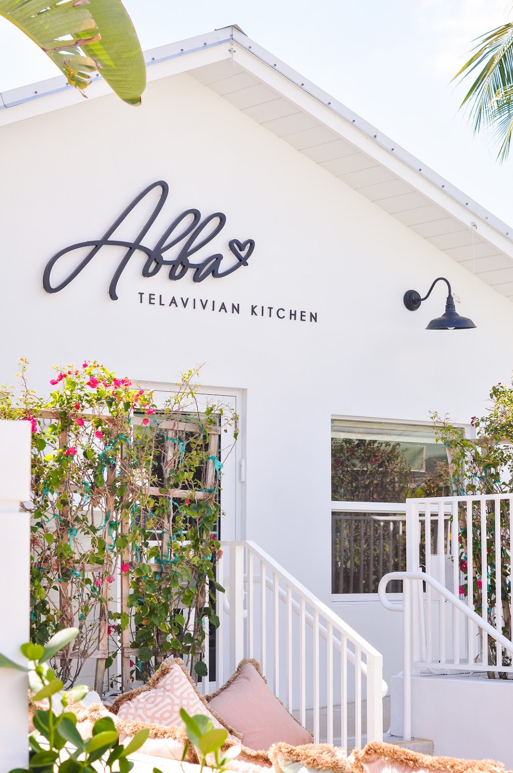 Abbalé Telavivian Kitchen | restaurant | 864 Commerce St, Miami Beach, FL 33139, USA | 3059023477 OR +1 305-902-3477