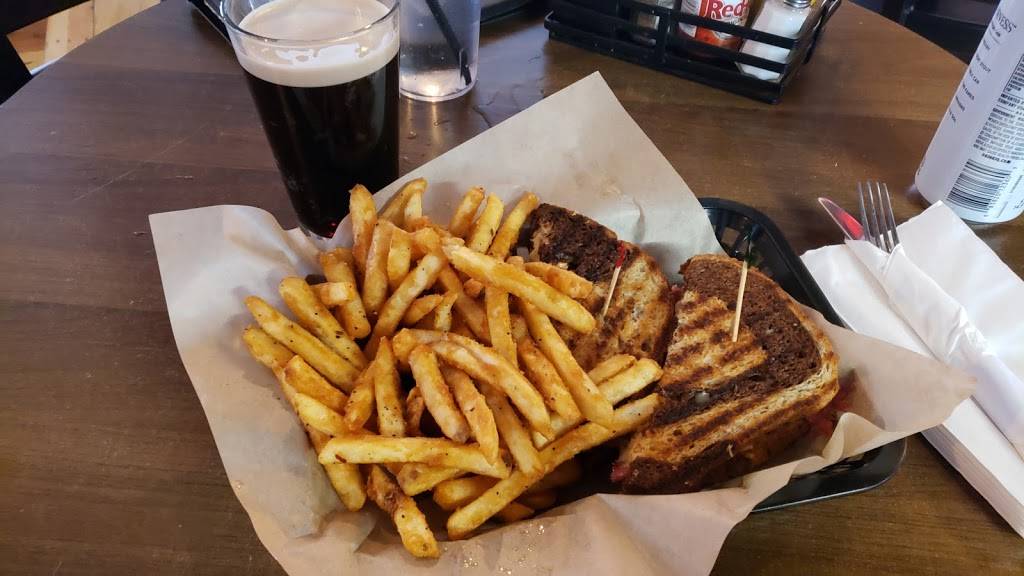 Armadillo Ranch In Historic Manitou Springs | restaurant | 962 Manitou Ave, Manitou Springs, CO 80829, USA | 7193745580 OR +1 719-374-5580