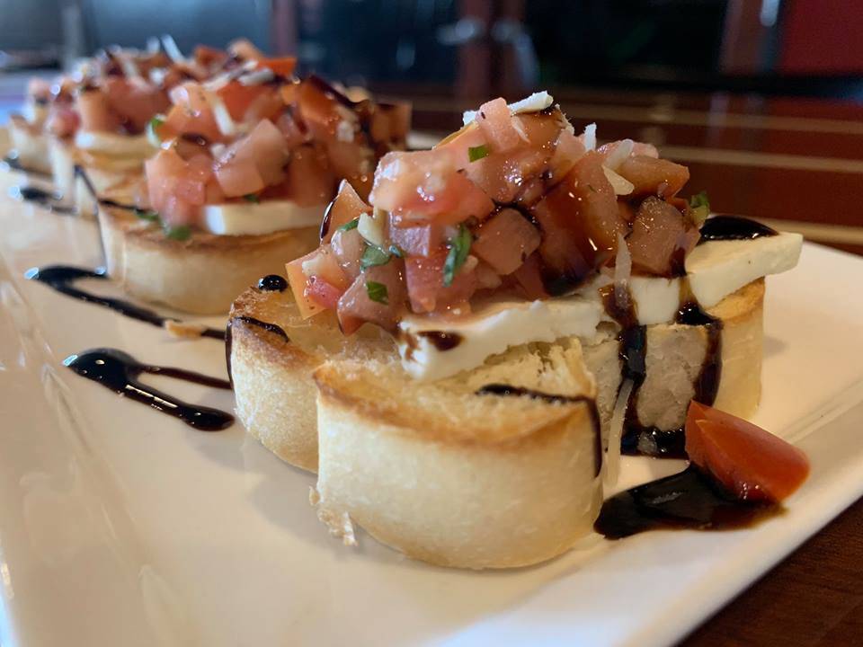 445 Bistro | restaurant | 445 Cardinal Ln #104, Green Bay, WI 54313, USA | 9208849722 OR +1 920-884-9722