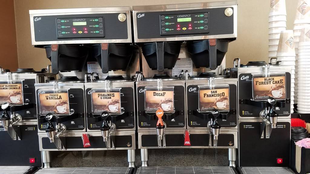 Rella Cafe | restaurant | 400 Rella Blvd, Montebello, NY 10901, USA | 8456185800 OR +1 845-618-5800