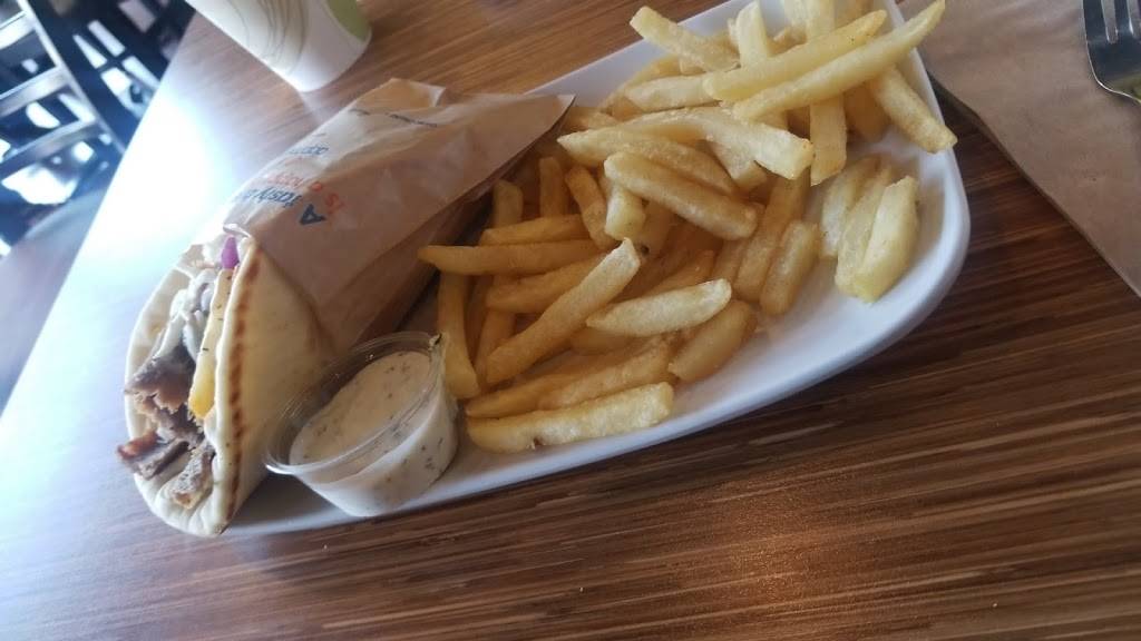 Daphnes | restaurant | 9828 Mission Gorge Rd b, Santee, CA 92071, USA | 6195961470 OR +1 619-596-1470