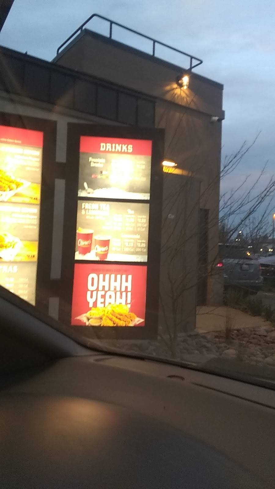 Raising Canes Chicken Fingers | meal takeaway | 4025 California Ave, Bakersfield, CA 93309, USA | 6618630135 OR +1 661-863-0135