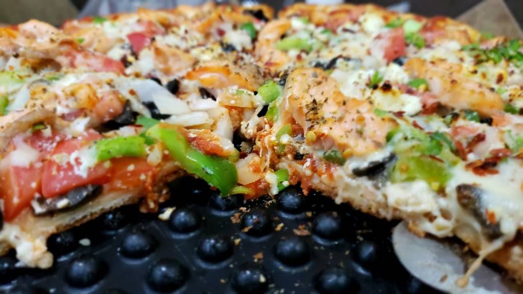 Delias Pizzeria and Grille | restaurant | 128 Edds Ln, Sterling, VA 20165, USA | 7034441661 OR +1 703-444-1661