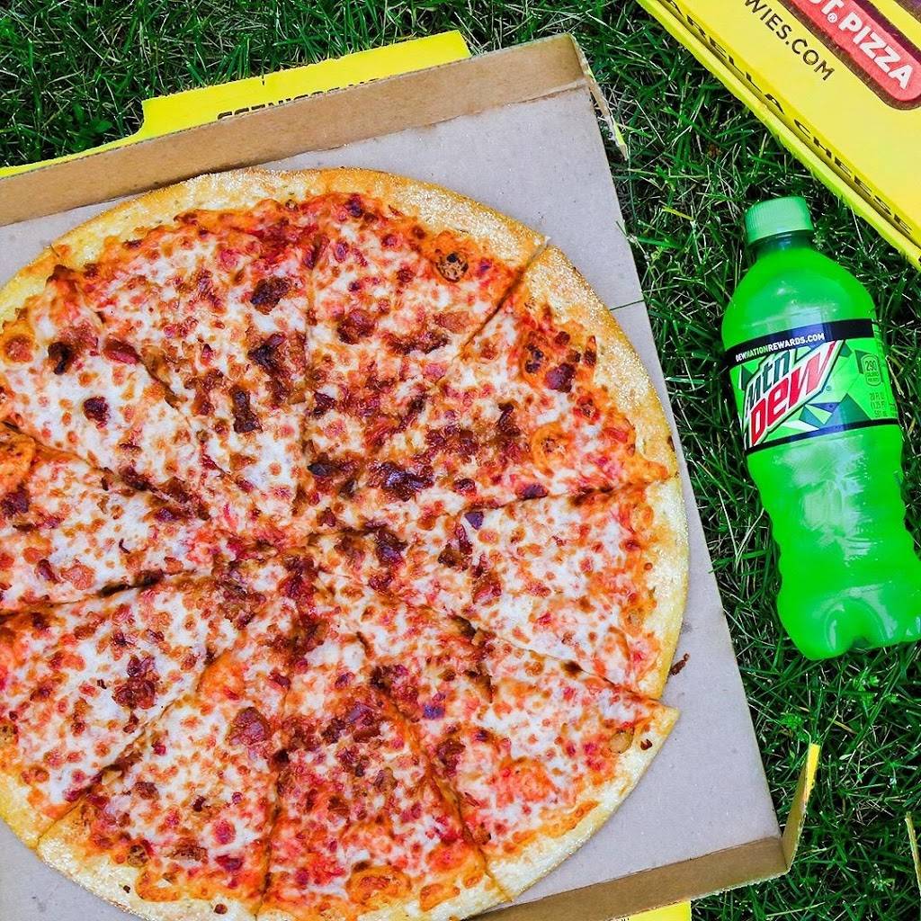 Hungry Howies Pizza | meal delivery | 5613 University Blvd W, Jacksonville, FL 32216, USA | 9047338566 OR +1 904-733-8566