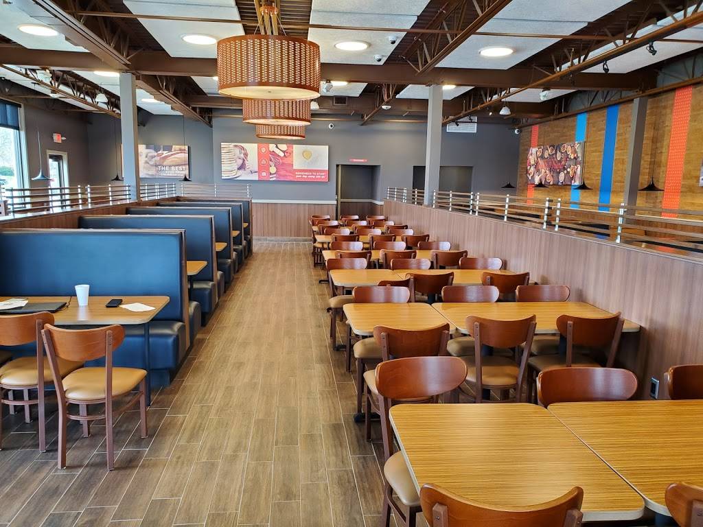 IHOP | restaurant | 3132 Rochester Rd, Troy, MI 48083, USA | 2482506199 OR +1 248-250-6199