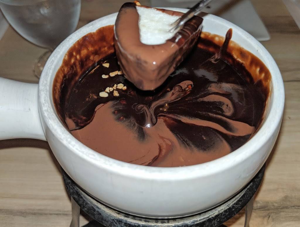 La Chaudronnée Suisse | restaurant | 358 Rue Notre-Dame, Repentigny, QC J6A 5L4, Canada | 4506549119 OR +1 450-654-9119