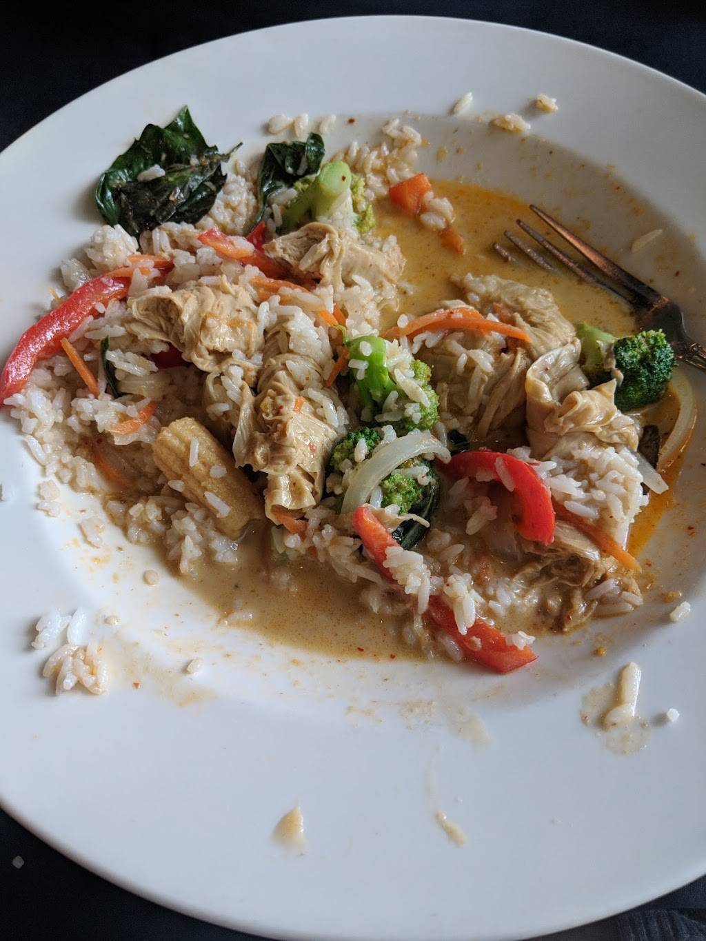 Mint & Lime Asian Bistro | restaurant | 7180 Fulton Rd NW, Canton, OH 44718, USA | 3302803868 OR +1 330-280-3868