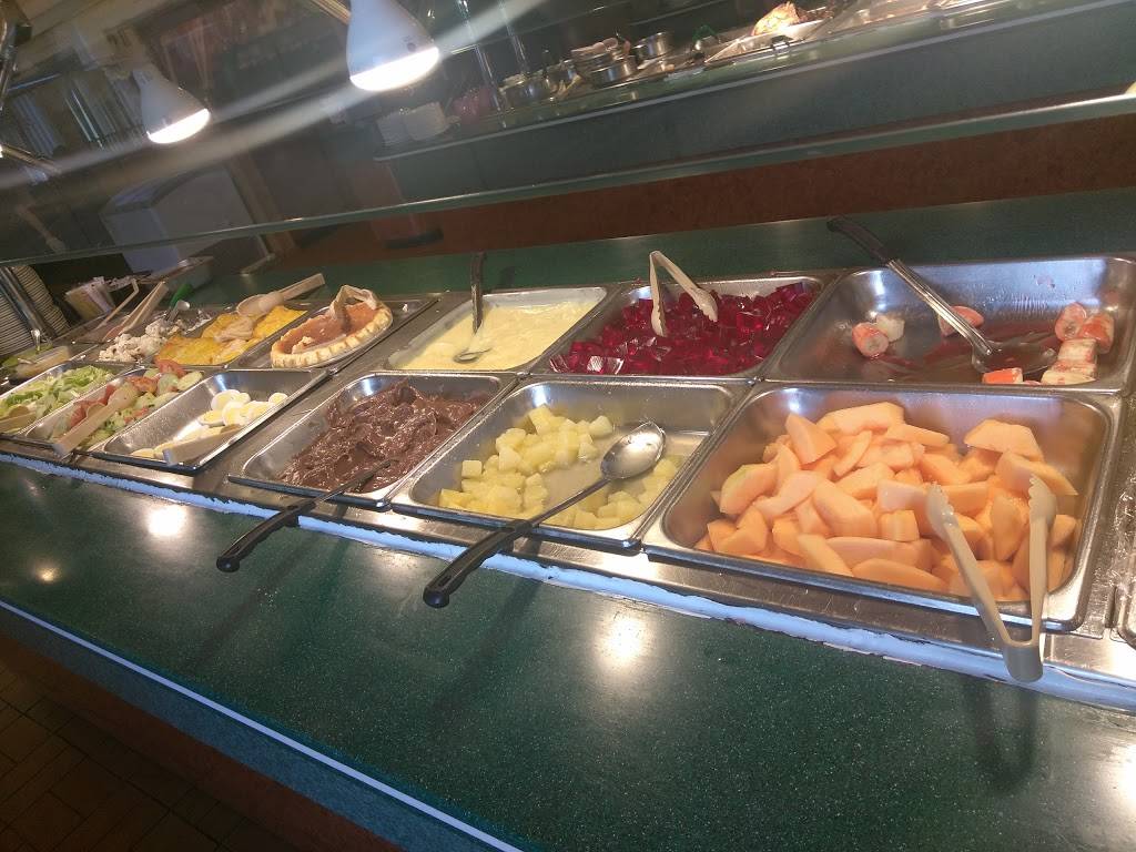 Hong Kong Buffet | restaurant | 728 S Carpenter Ave, Kingsford, MI 49802, USA | 9067749988 OR +1 906-774-9988