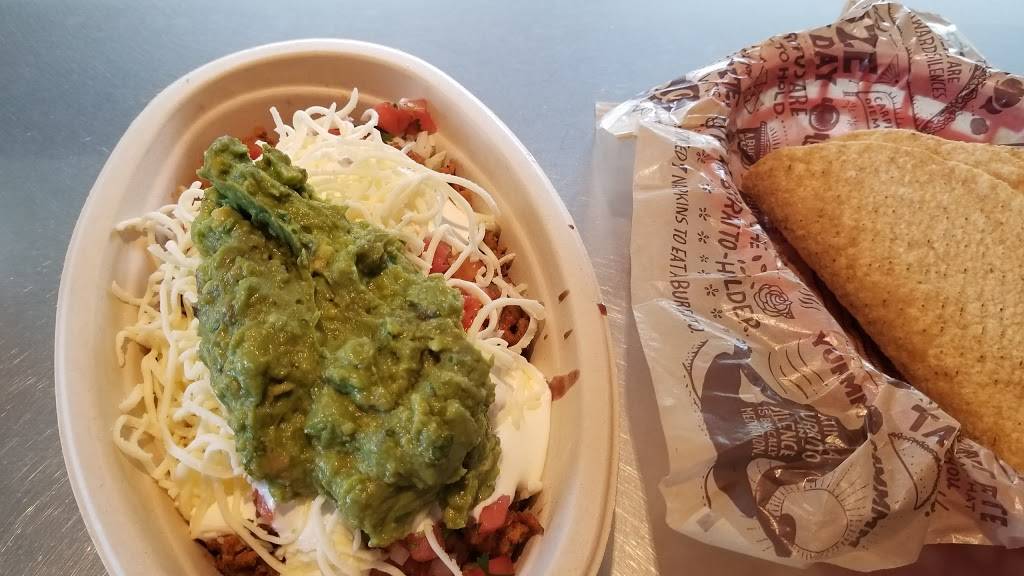 Chipotle Mexican Grill | restaurant | 103 Brandon Town Center Dr, Brandon, FL 33511, USA | 8133303001 OR +1 813-330-3001