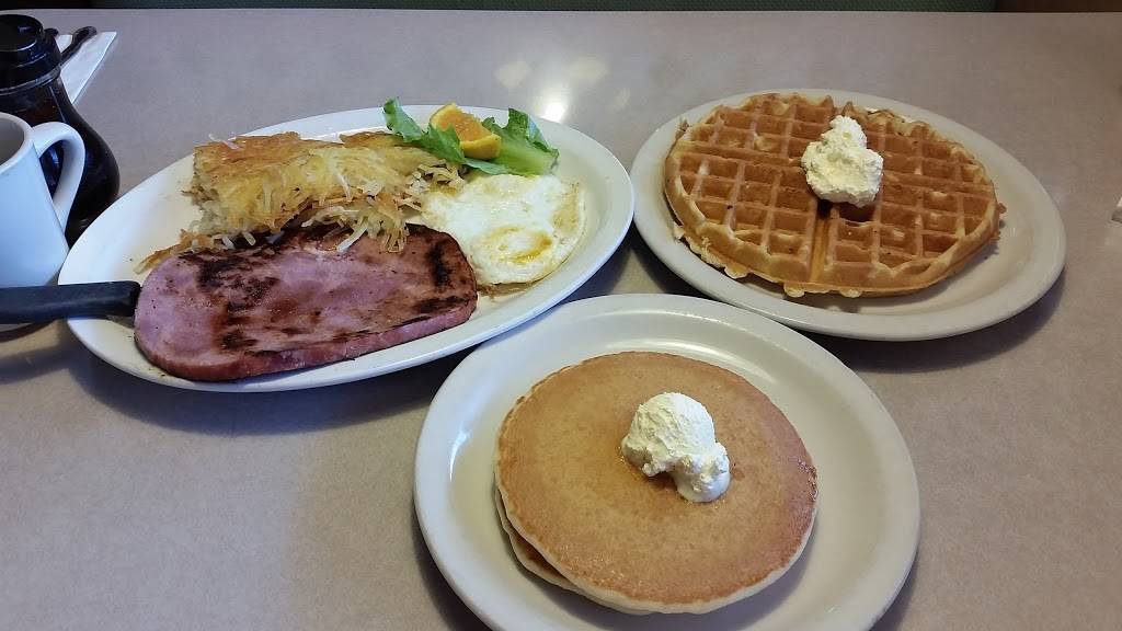 Country Waffles | restaurant | 2300 Athens Ave, Redding, CA 96001, USA | 5302471366 OR +1 530-247-1366
