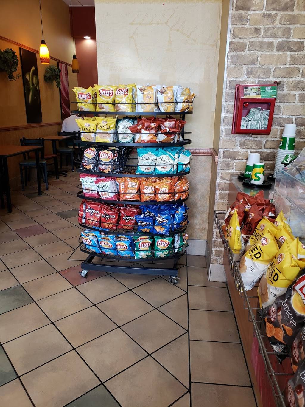 Subway Restaurants | restaurant | 3848 Sun City Center Blvd, Ruskin, FL 33573, USA | 8136347500 OR +1 813-634-7500