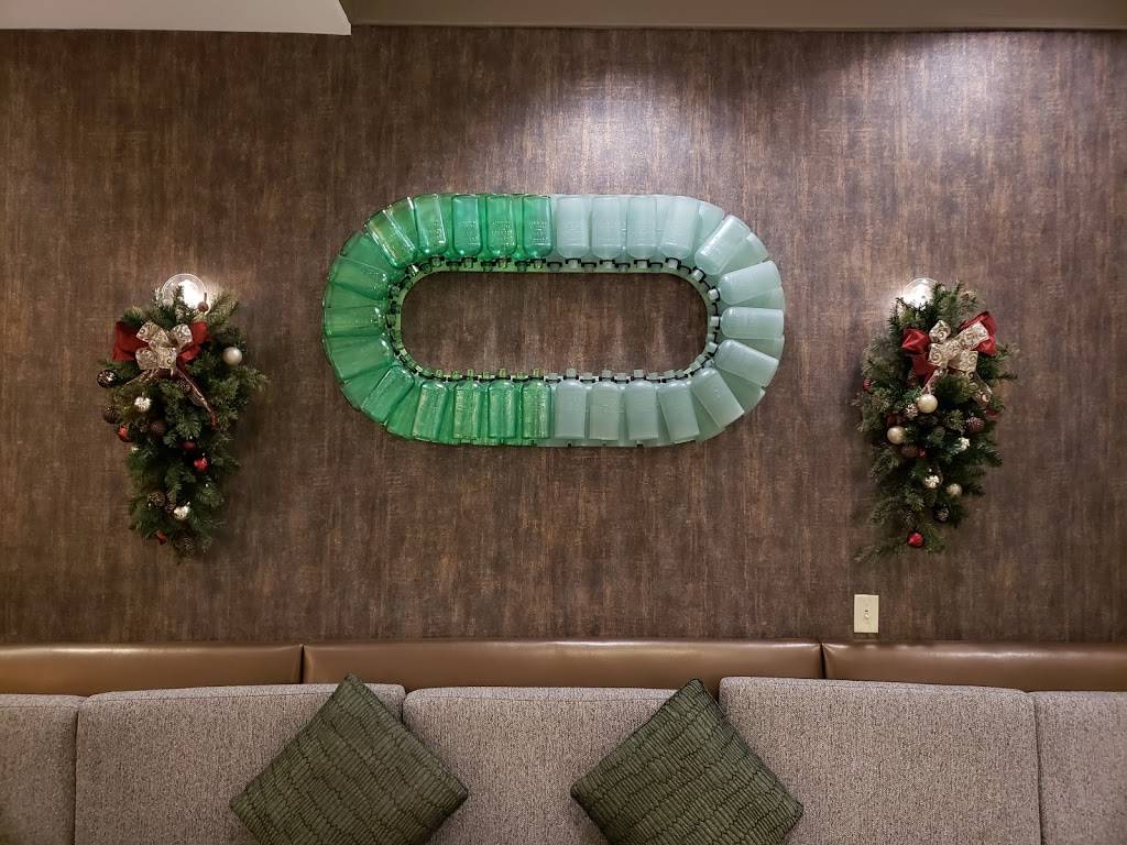 19 North | restaurant | 5750 Windward Pkwy, Alpharetta, GA 30005, USA | 7707549600 OR +1 770-754-9600