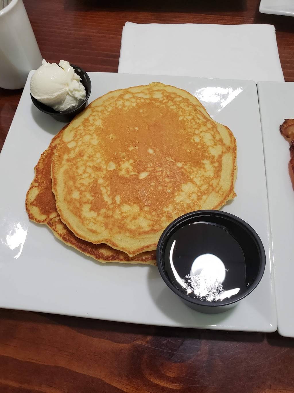 Short Stacks | restaurant | 11924 Forest Hill Blvd, Wellington, FL 33414, USA | 5614229898 OR +1 561-422-9898