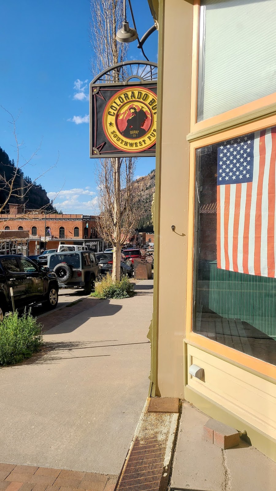Colorado Boy Southwest Pub | restaurant | 515 Main St, Ouray, CO 81427, USA | 9703253315 OR +1 970-325-3315