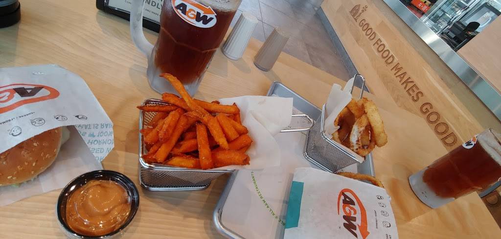 A&W Canada | restaurant | 30 Highbury Park Dr, Barrhaven, ON K2J 6K8, Canada | 6138004716 OR +1 613-800-4716
