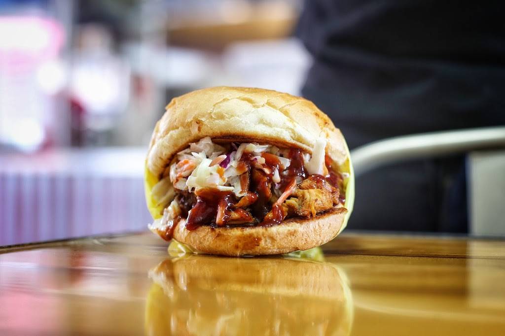 Old Fashioned Chiliburgers and Sandwiches | restaurant | 233 N Maclay Ave A, San Fernando, CA 91340, USA | 8188982227 OR +1 818-898-2227