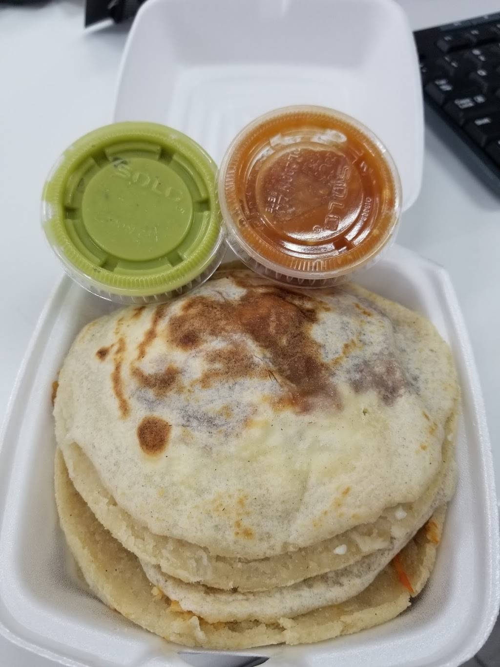 Tia Estella | restaurant | 2967 S Westmoreland Rd, Dallas, TX 75233, USA | 2143316904 OR +1 214-331-6904