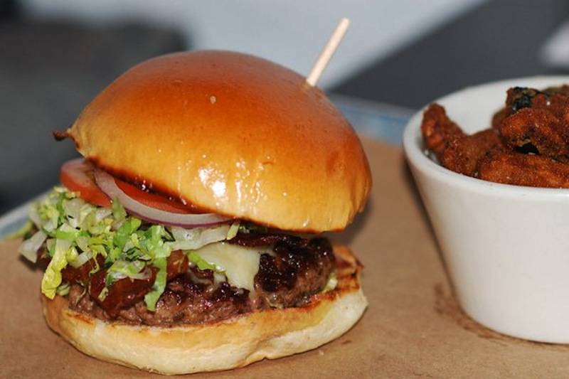 The Filling Station | restaurant | 316 N Hamilton St, Dalton, GA 30720, USA | 7062793355 OR +1 706-279-3355