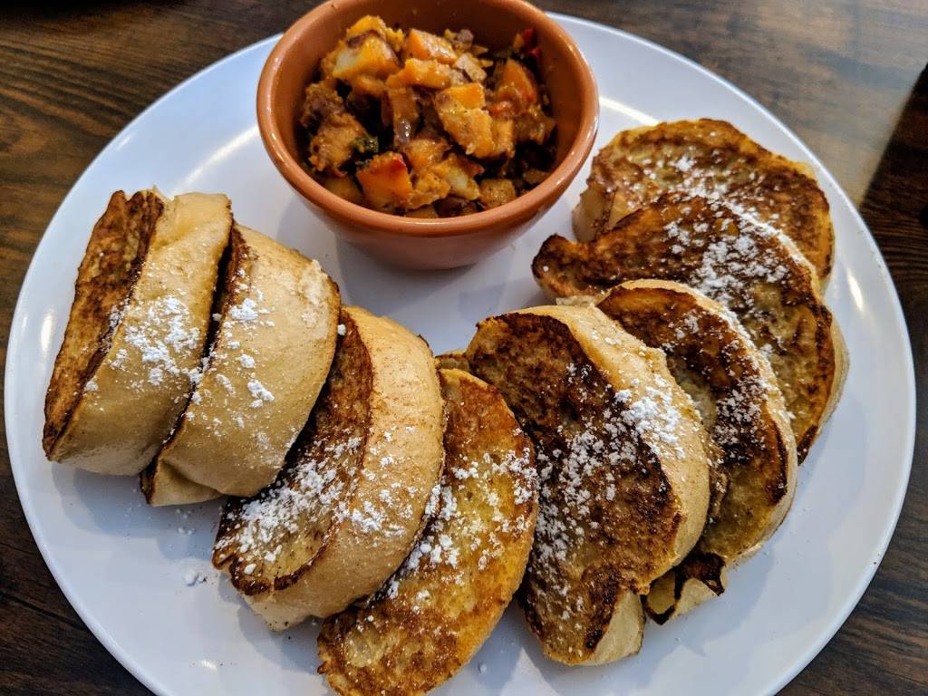 Mambos Cuban Cafe Express | restaurant | 4820 W Deer Lake Dr #13, Jacksonville, FL 32246, USA | 9046839022 OR +1 904-683-9022