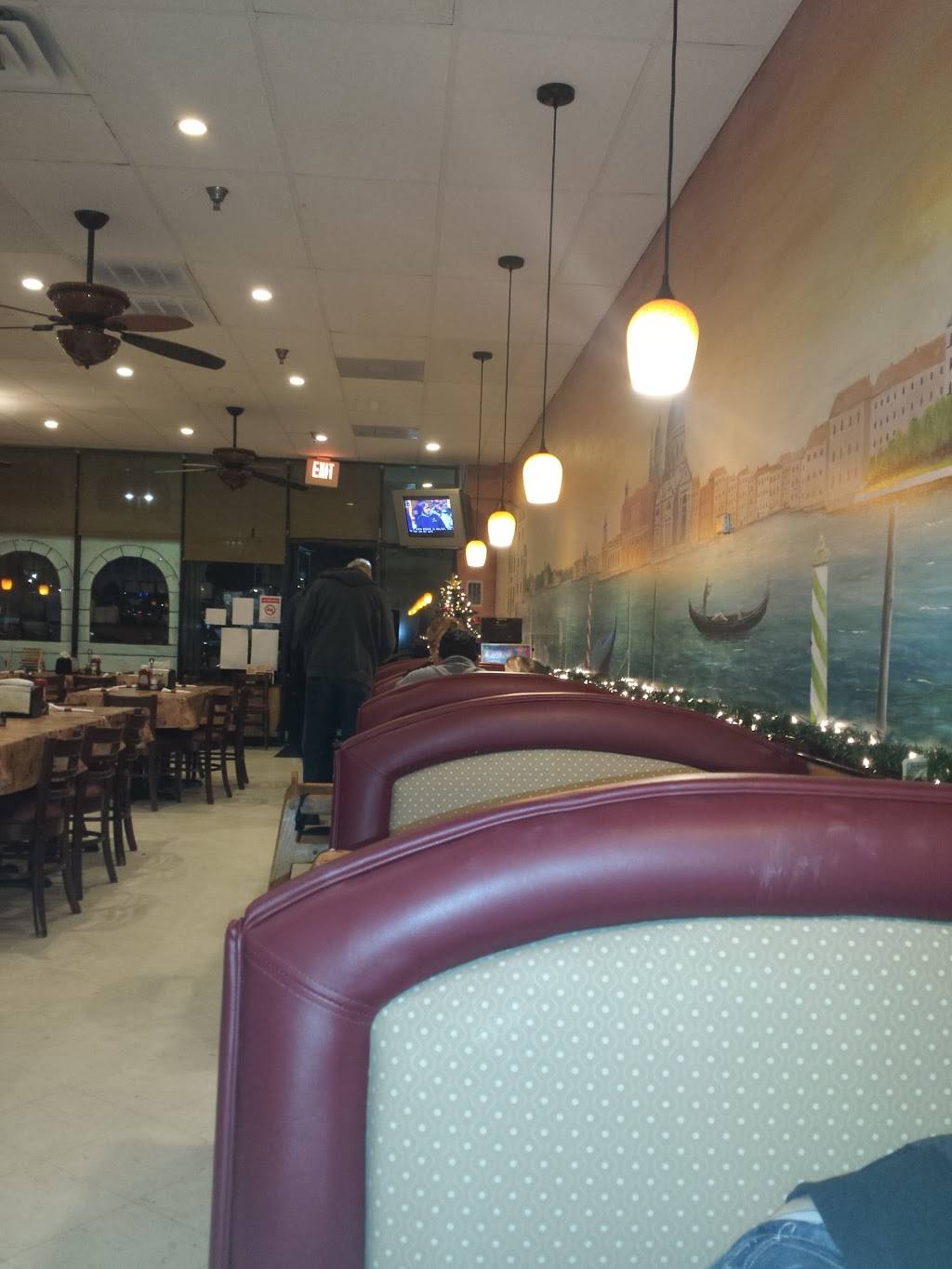 Caprianos Italian Cuisine | restaurant | 231 Faith Rd, Salisbury, NC 28146, USA | 7046363333 OR +1 704-636-3333