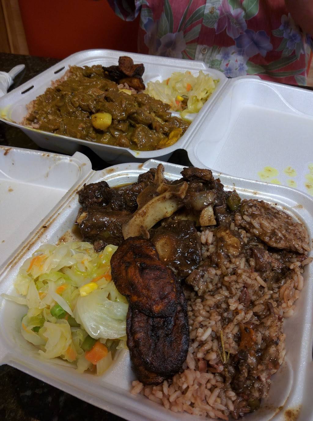 Flavors Caribbean Restaurant | restaurant | 107 SE 10th St, Deerfield Beach, FL 33441, USA | 9545310684 OR +1 954-531-0684