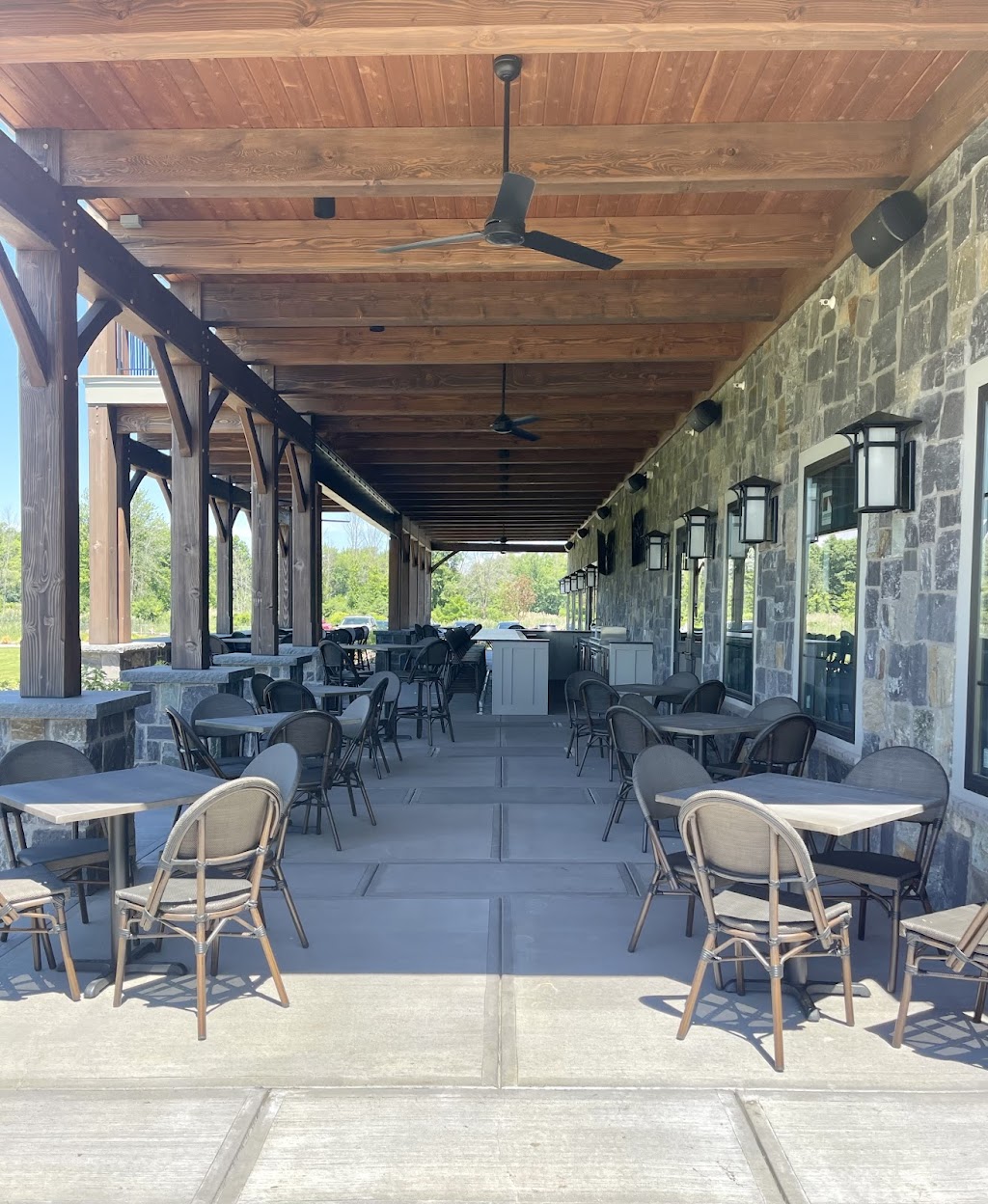 Persimmons | restaurant | 3536 Timber Banks Pkwy, Baldwinsville, NY 13027, USA | 3156358812 OR +1 315-635-8812