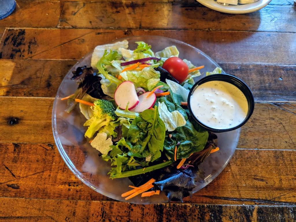 Log Cabin Inn | restaurant | 633 Madison Ave, Howards Grove, WI 53083, USA | 9205652712 OR +1 920-565-2712