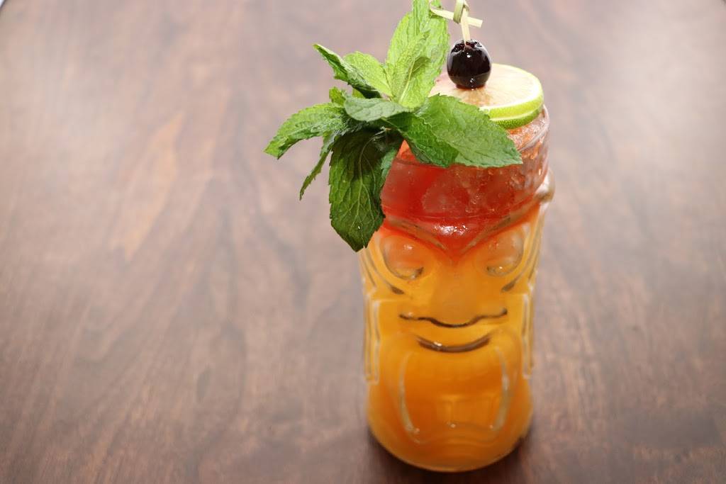 Woods Hill Table | restaurant | 24 Commonwealth Ave, Concord, MA 01742, USA | 9782541435 OR +1 978-254-1435