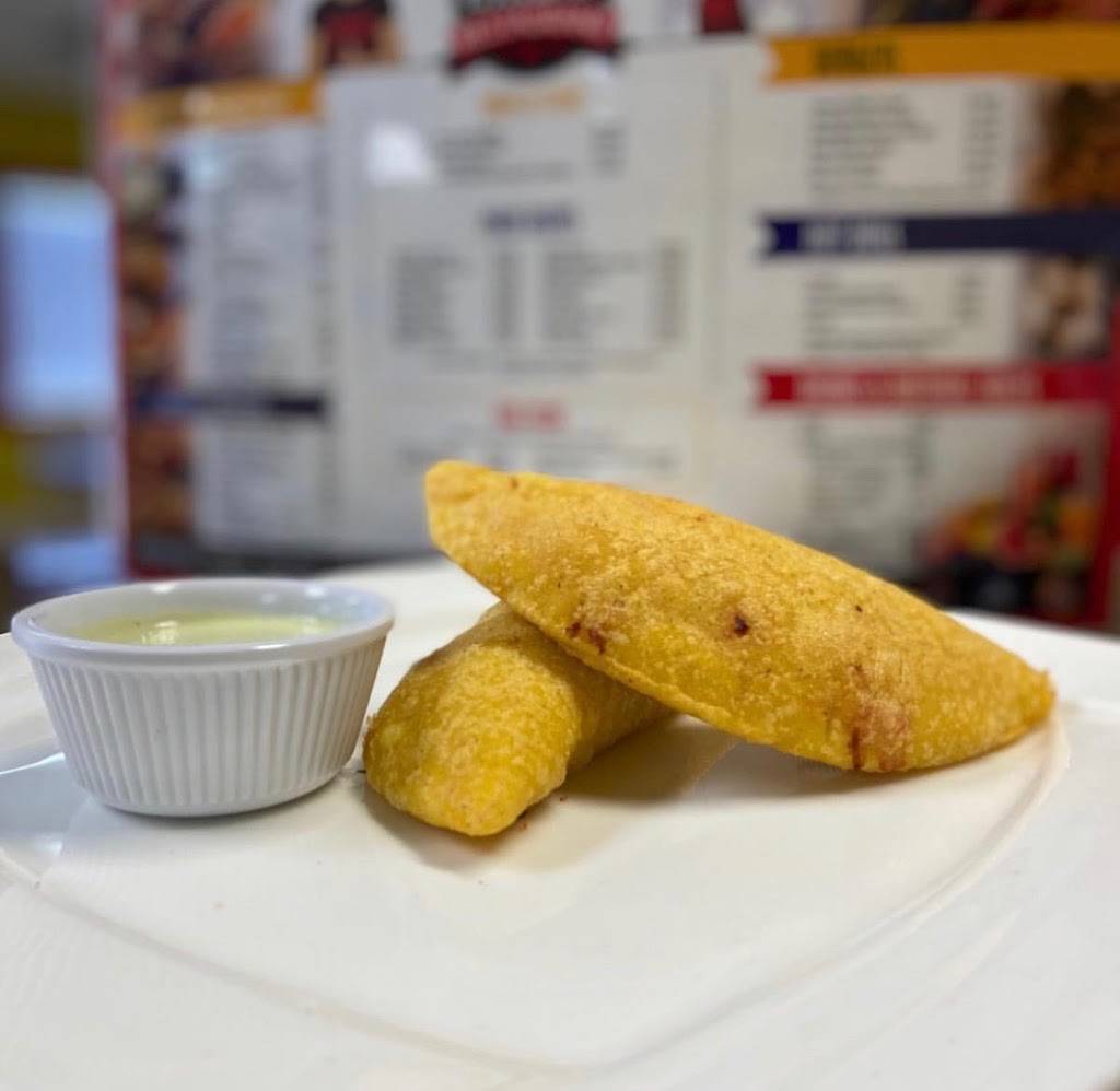 Los Panas Esteban | restaurant | 2415 Cameron St, Lafayette, LA 70506, USA | 3373440852 OR +1 337-344-0852