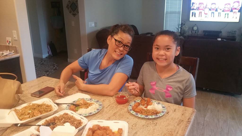 Hong Kong Bistro | restaurant | 4990 S Gilbert Rd #8, Chandler, AZ 85249, USA | 4808021818 OR +1 480-802-1818