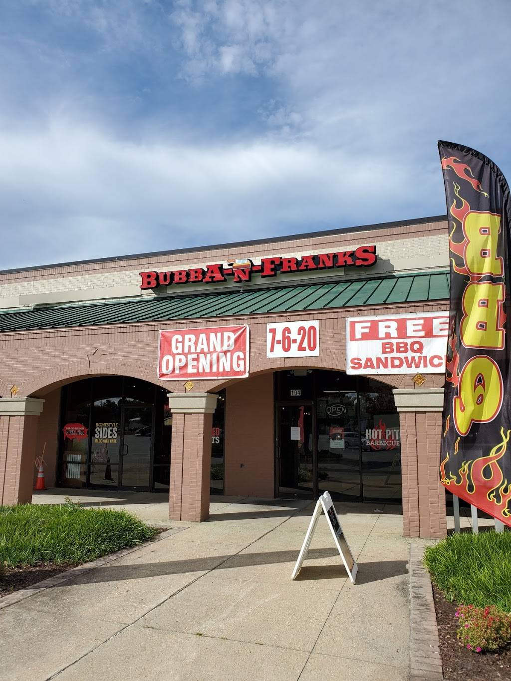 Bubba-N-Franks Smokehouse BBQ | restaurant | 1920 Centerville Turnpike #104, Virginia Beach, VA 23464, USA | 7579041356 OR +1 757-904-1356