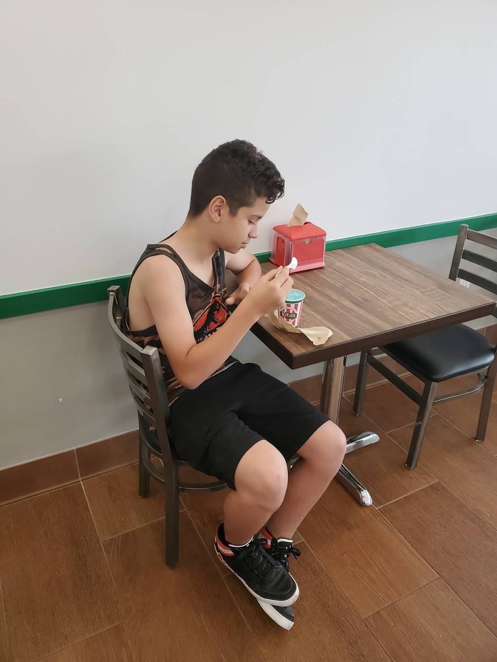 Ritas Italian Ice & Frozen Custard | restaurant | 18451 NW 67th Ave Vista Shopping Center, Hialeah, FL 33015, USA | 3056023073 OR +1 305-602-3073