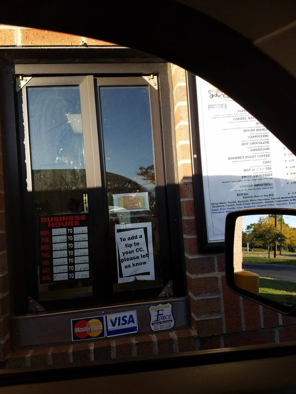 In-n-Out Java | cafe | 2244 Wilmington Pike, Kettering, OH 45420, USA | 9375108982 OR +1 937-510-8982