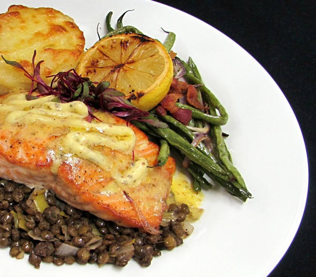 Hoffman House | restaurant | 7550 E State St, Rockford, IL 61108, USA | 8153975800 OR +1 815-397-5800