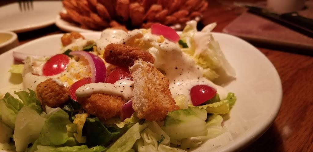Outback Steakhouse | restaurant | 738 Howe Ave, Cuyahoga Falls, OH 44221, USA | 3309289550 OR +1 330-928-9550
